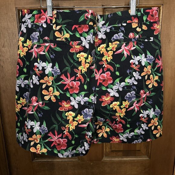 Lands End Women’s Shorts 18 Midrise Floral Garden Colorful Art To Wear - Picture 5 of 5